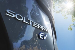 Solterra è il nome del nuovo SUV elettrico di casa Subaru