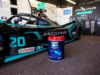 Più efficienza con i nuovi liquidi Castrol per Jaguar Racing in Formula E