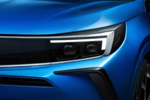 Nuovo Opel Grandland: design audace, posto guida digitale e tecnologie d’avanguardia