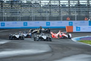 Formula E. Uno-due Audi guidato da di Grassi dopo la penalità a Wehrlein e Porsche