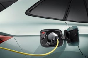 Consegne del SUV Škoda Enyaq iV certificato CO2 neutrale