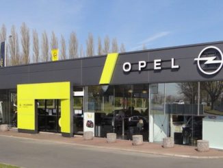 Opel in auto della società, garantendo la mobilità alle vittime delle inondazioni in Germania