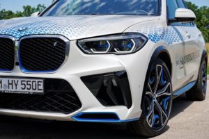 IAA Mobility 2021: prima esperienza con BMW iX5 Hydrogen