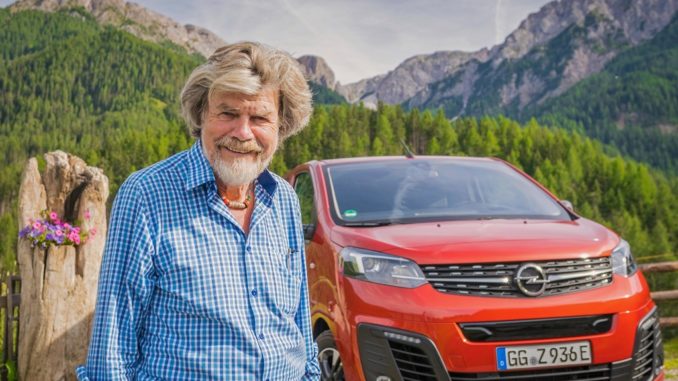 Incontro in Alto Adige tra Reinhold Messner e i van elettrici Opel