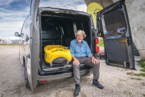 Incontro in Alto Adige tra Reinhold Messner e i van elettrici Opel