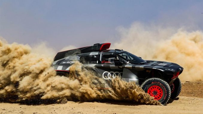 Test sul deserto marocchino del prototipo Audi RS Q e-tron per la Dakar 2022