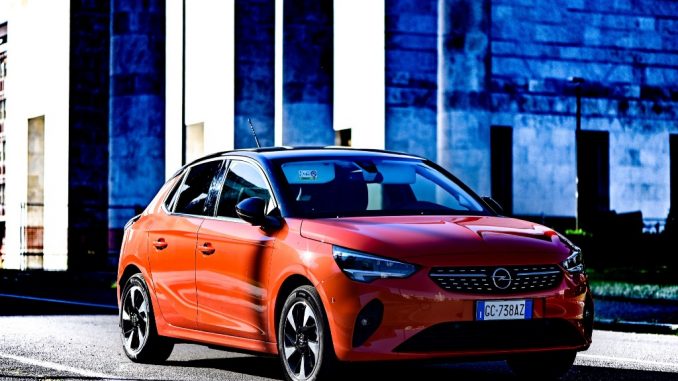 Opel, la Corsa elettrica, il design e lo squalo - Electric Motor News n° 26 (2021)