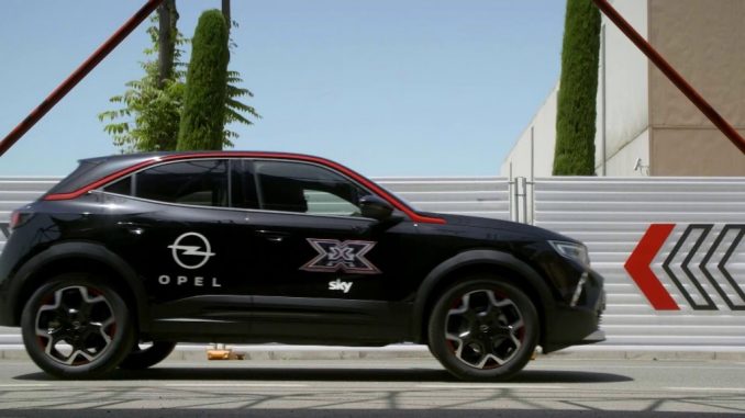 Nuovo spot Opel in collaborazione con XFactor e il coraggio di essere se stessi