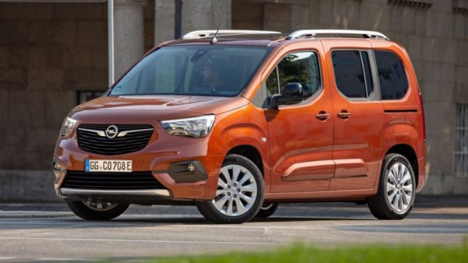 Opel Combo e-Life, cinque o sette posti per la mobilità elettrica quotidiana