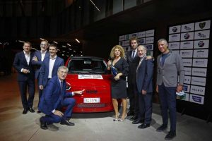 Fiat Nuova 500 elettrica è Auto Europa 2022