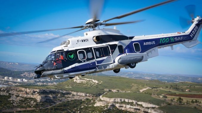 Primo volo dell’elicottero Airbus con carburante sostenibile per aviazione al 100%