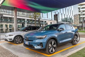 Volvo inaugura a Milano la prima stazione di ricarica ultrafast