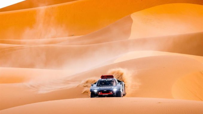 La gestione termica di Audi RS Q e-tron per affrontare il deserto