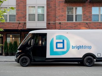 Apre la prima concessionaria dei furgoni elettrici BrightDrop di GM