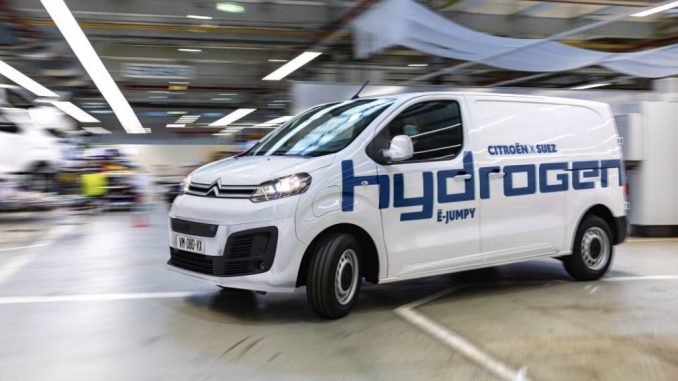Citroën consegna al Gruppo Suez il suo primo ë-Jumpy Hydrogen