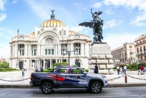 La spedizione “Conectando las Americas” con Peugeot Landtrek, raggiunge la Terra del Fuoco