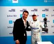 Stoffel Vandoorne (BEL), Mercedes Benz EQ with the Pole Position Award