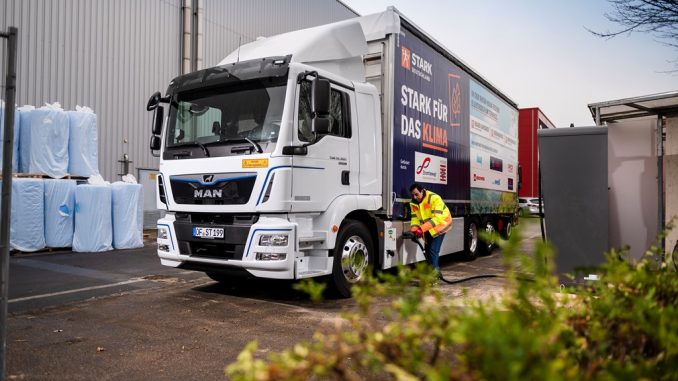 Immatricolato il primo camion elettrico Man eTGM per il trasporto materiali edili