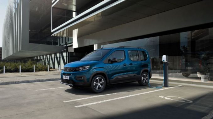 Peugeot si concentra sulle elettriche con e-Rifter ed e-Traveller