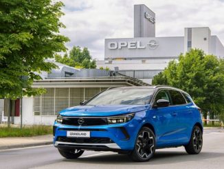 La fabbrica Opel di Eisenach compie trent’anni