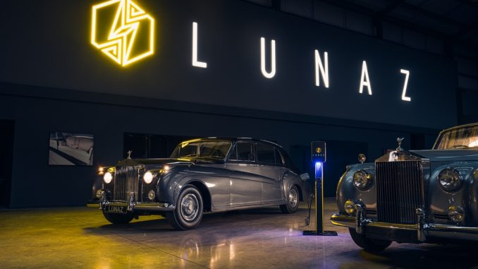Lunaz ha esaurito le sue auto classiche fino al 2024