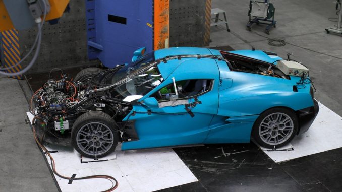 Completa la serie di crash test Rimac Nevera