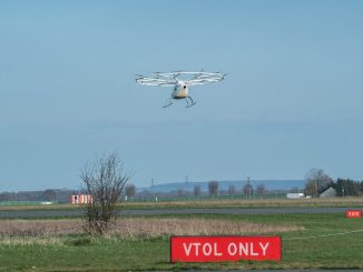 Primi voli con equipaggio eVTOL di Volocopter in Francia