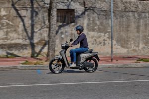 Gli e-scooter Askoll si aggiornano nel 2022