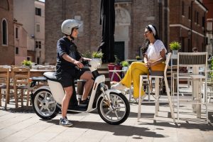 Gli e-scooter Askoll si aggiornano nel 2022