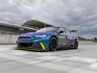 La nuova era di Cupra con il team EKS