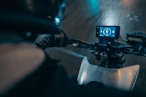 Zero Motorcycles al Fuorisalone con la nuova FXE