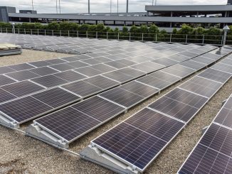 Investimento Ferrari in impianti a energia solare con Enel X