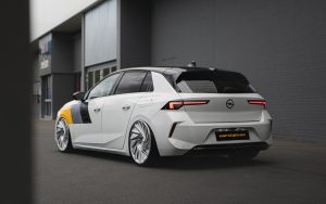 La particolarissima Opel Astra “XS”