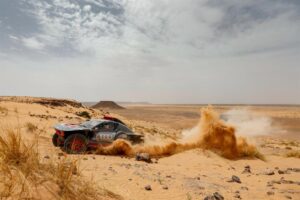 Nel Rally del Marocco che si terrà dall’1 al 6 ottobre, farà il debutto l’Audi RS Q e-tron E2 con tre gli equipaggi ufficiali Audi.