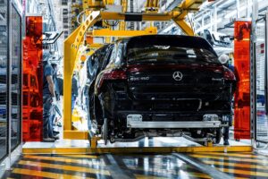 La produzione del nuovo SUV EQS è iniziata nello stabilimento Mercedes Benz in Alabama