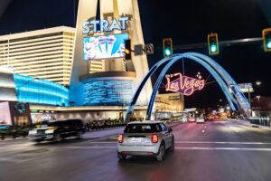 Da Los Angeles a Las Vegas a zero emissioni con la MINI Cooper SE