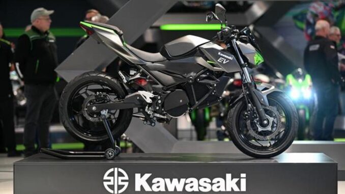 Il prototipo della sua moto elettrica è stato svelato da Kawasaki