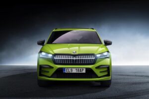 Nuovo modello completamente elettrico Škoda Enyaq RS iV
