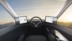 Inizia la produzione del camion elettrico Tesla Semi