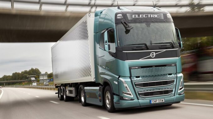 Volvo Trucks guida l’innovazione elettrica a Ecomondo di Rimini