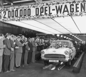 La Opel numero 75 milioni è una Grandland GSe “made in Eisenach”