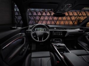Seconda generazione dell’elettrica Audi Q8 e-tron