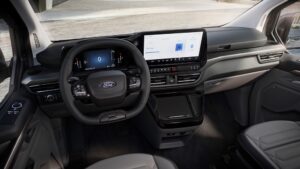 Nuovo Ford E-Tourneo Custom full electric