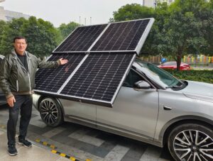Auto solari da Lojo EV