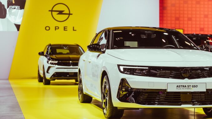 Quattro anteprime mondiali Opel a Bruxelles