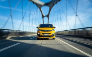 Opel/Vauxhall Vivaro Electric primo e-LCV nel Regno Unito