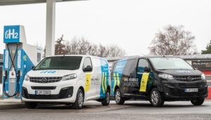 Consegnate a H2 Mobility Germany due Opel Vivaro-e Hydrogen