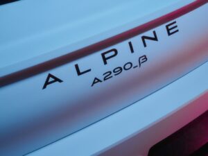 La nuova show car sportiva Alpine A290_β 100% elettrica sarà presto svelata
