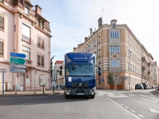 Kuehne+Nagel riceve 23 autocarri elettrici da Renault Trucks