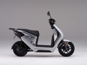 Scooter elettrico Honda EM1 e: